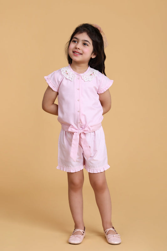 Fancy collar top with stripe shorts