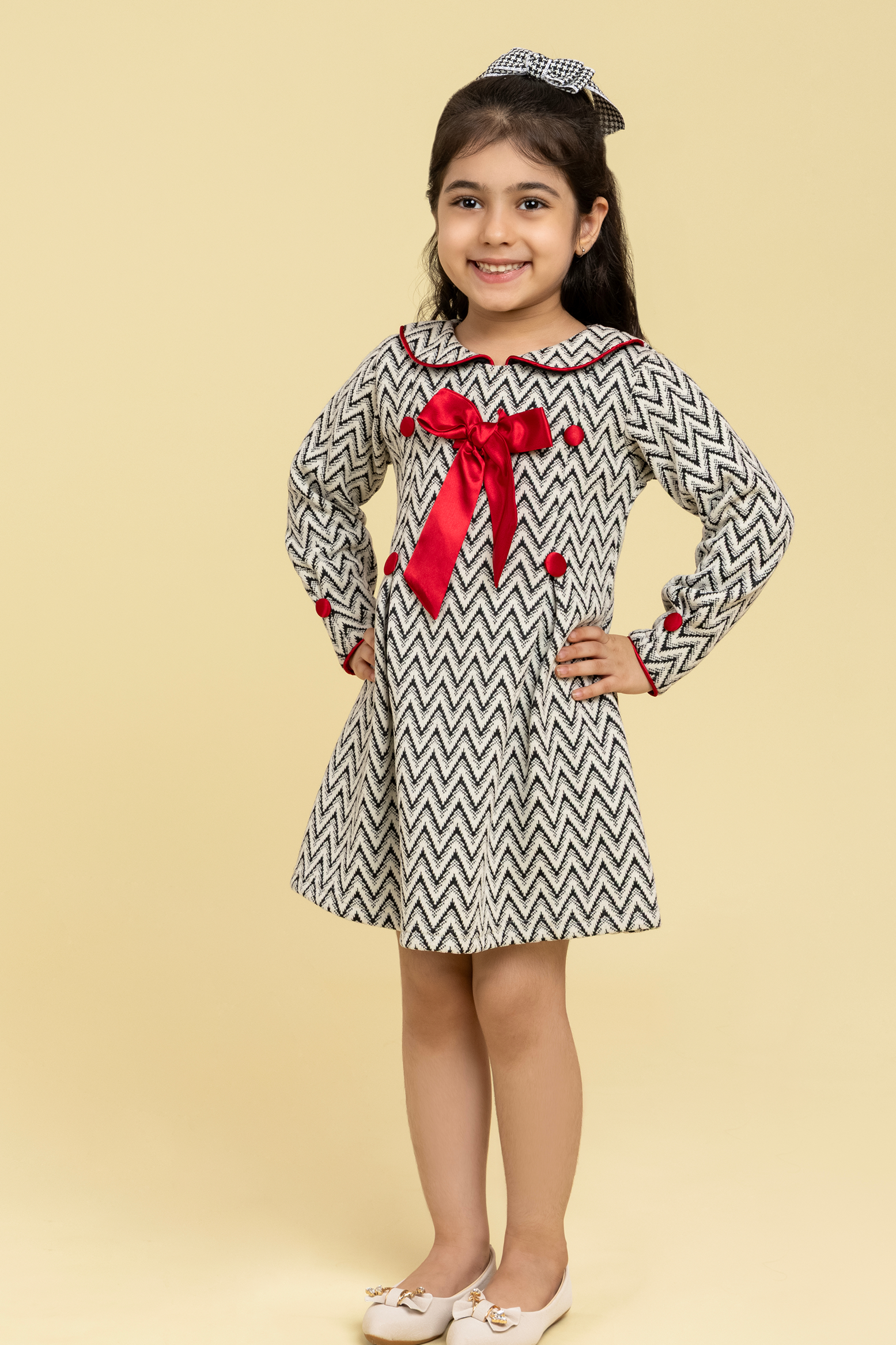 Black and white zig zag dress