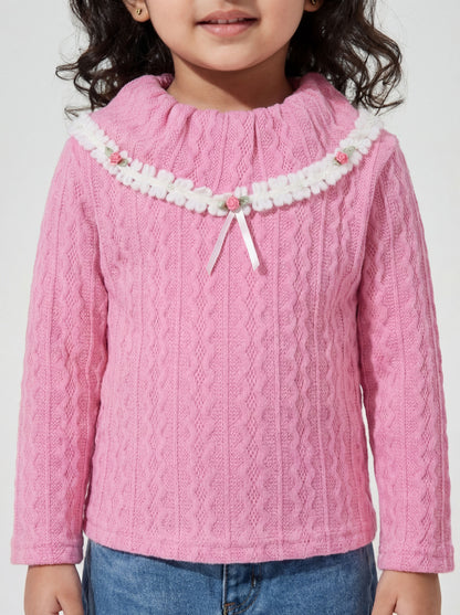Pink woollen top with lace detailing (049)