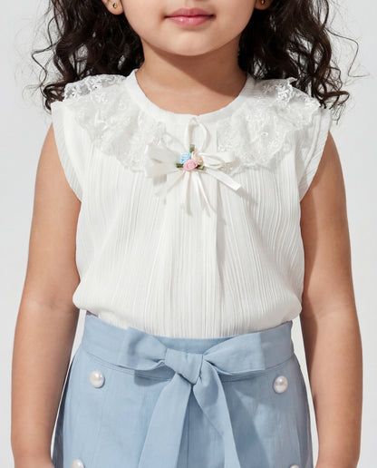 Cream fancy top with Cotton Denim Shorts