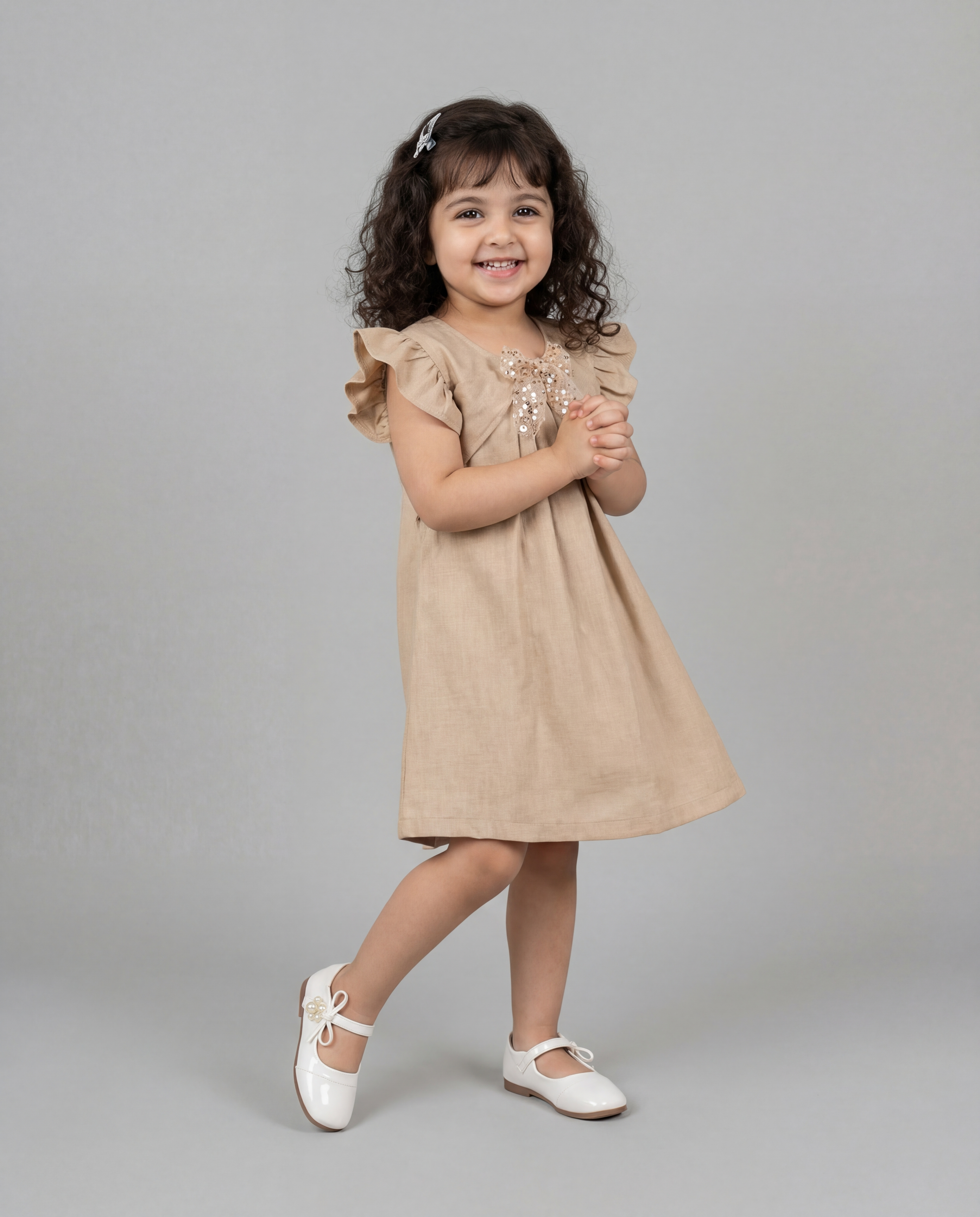 Biege Cotton linen Dress with fancy bow