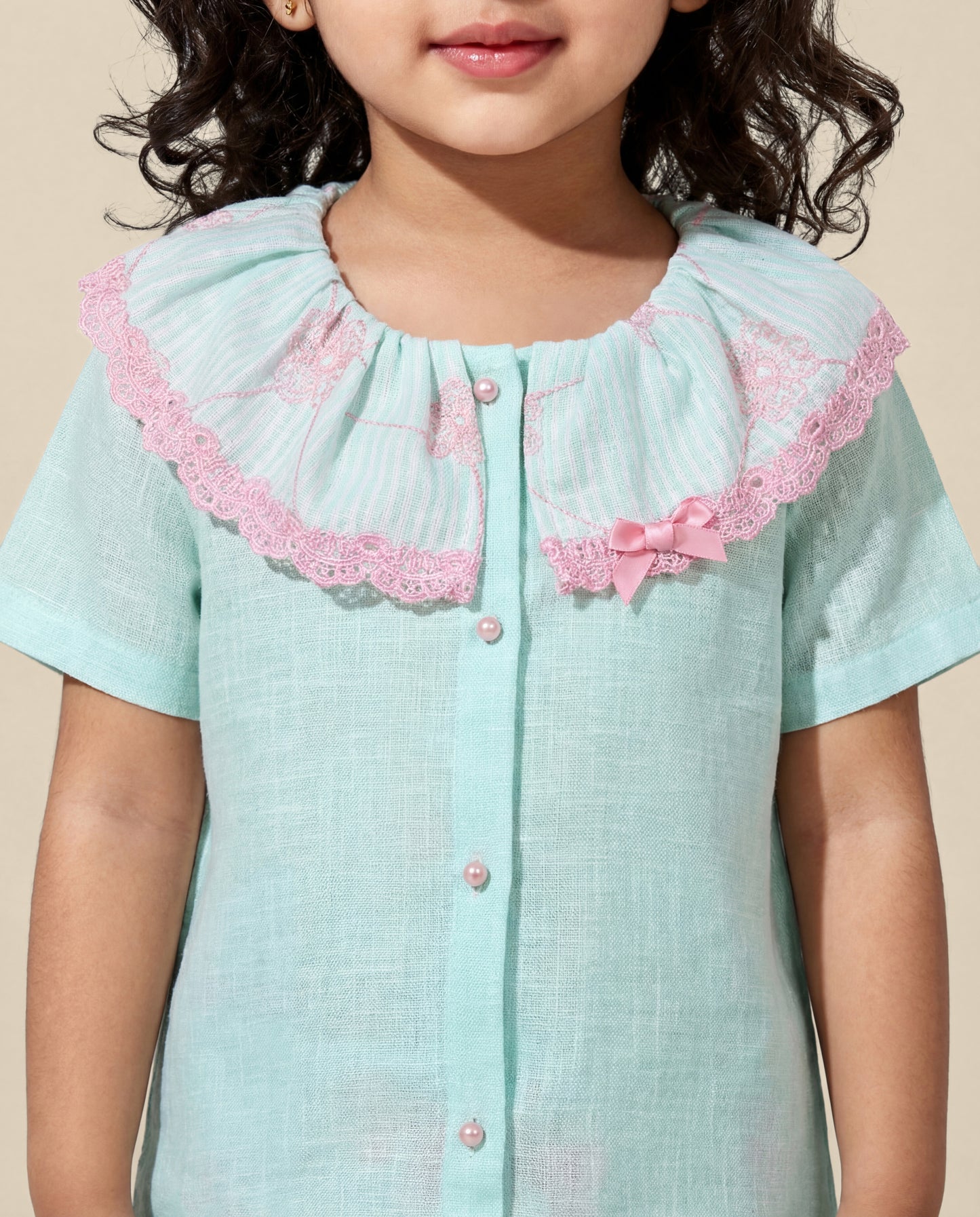 Mint green linen co-ord set with fancy lace