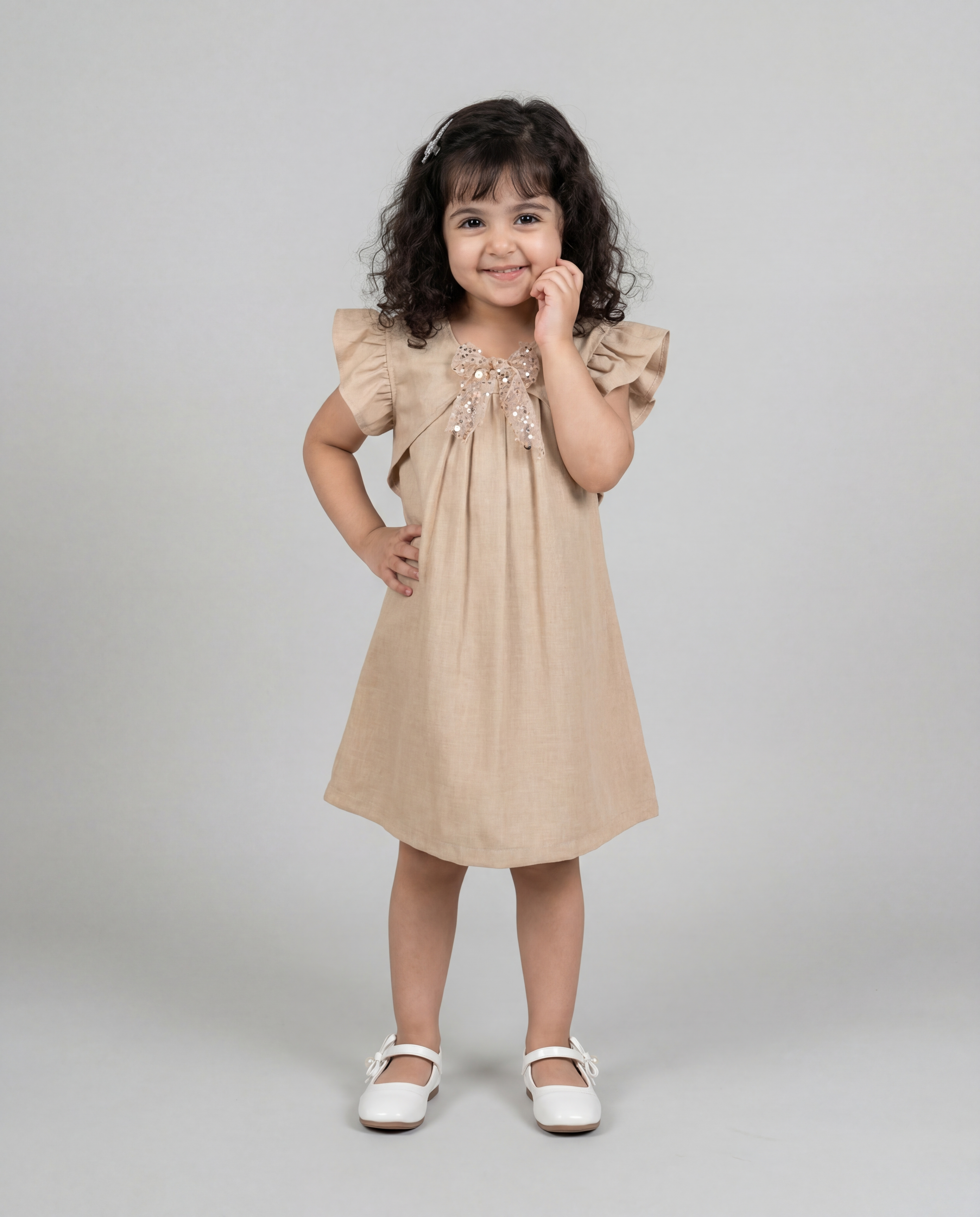 Biege Cotton linen Dress with fancy bow