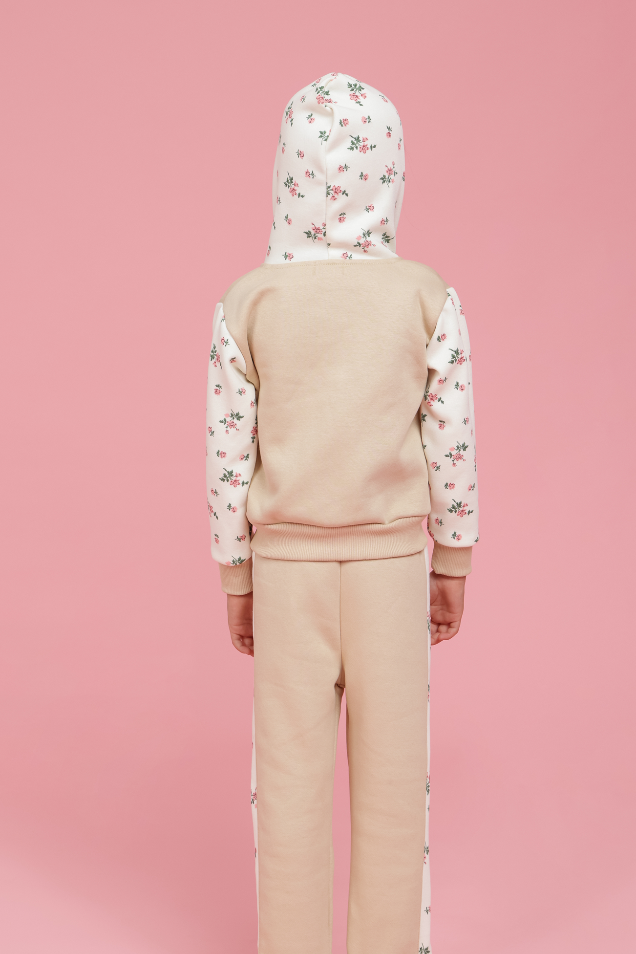 Floral printed beige and cream tracksuit