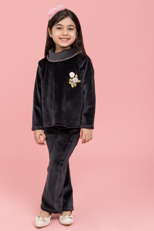 Dark grey co-ord set with embriodered patch